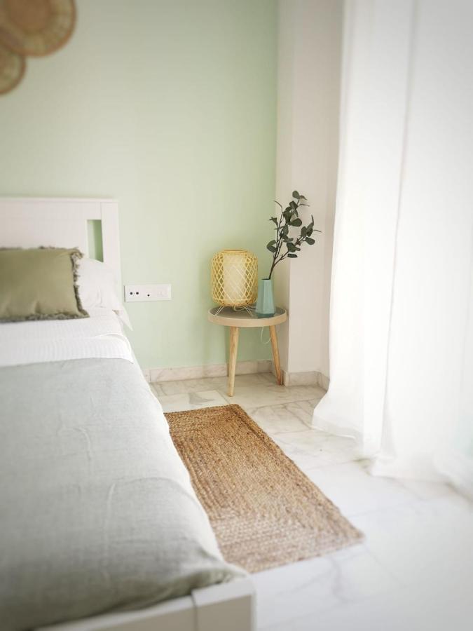 Acogedor estudio en el centro histórico de Málaga Apartamento Exterior foto