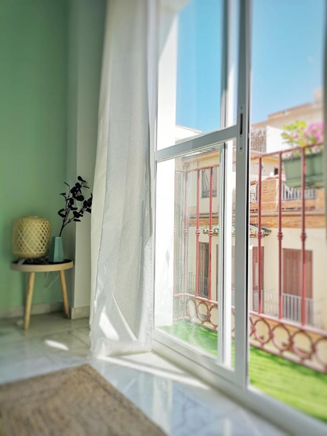 Acogedor estudio en el centro histórico de Málaga Apartamento Exterior foto